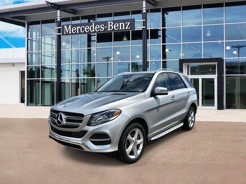 Used 2019 Mercedes-Benz GLE 400 4MATIC image 1