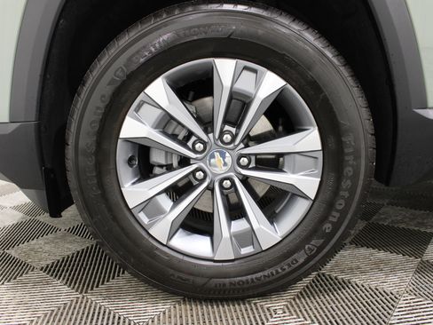 Used 2026 Chevrolet Equinox LT FWD image 36
