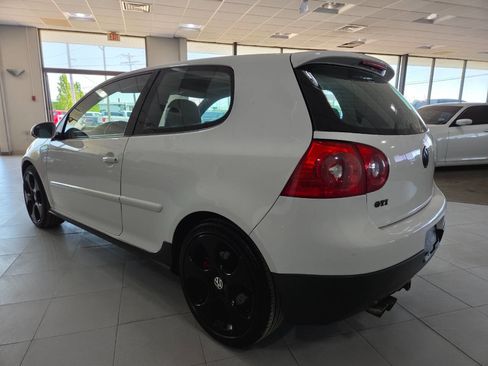 Used 2007 Volkswagen Golf 2-Door FWD image 5