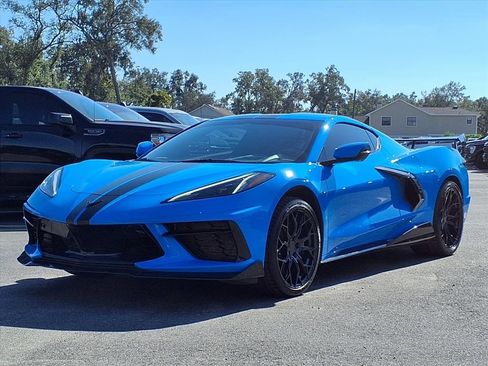 Used 2023 Chevrolet Corvette Stingray Premium Cpe w/ 3LT image 3