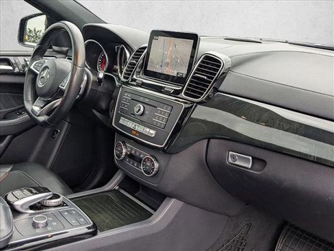 Used 2019 Mercedes-Benz GLE 43 AMG AMG GLE 43 image 22