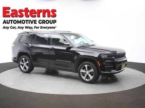 Used 2023 Jeep Grand Cherokee L Limited AWD/4WD image 52