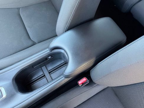 Certified 2021 Honda HR-V Sport image 27