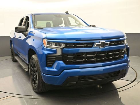 Used 2023 Chevrolet Silverado 1500 RST image 9