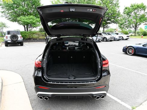 Used 2024 Mercedes-Benz GLC 43 AMG 4MATIC image 43
