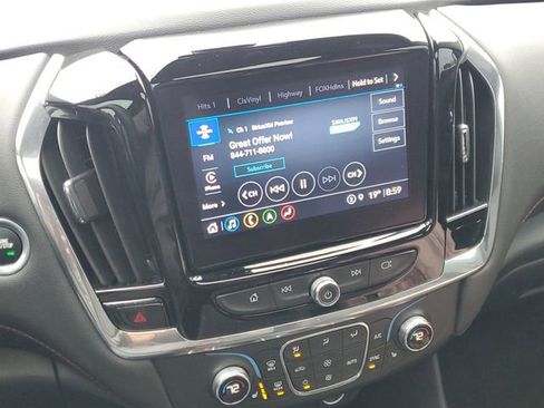 Certified 2023 Chevrolet Traverse RS image 32