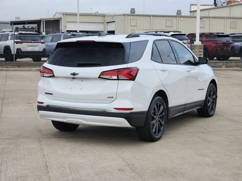 Used 2023 Chevrolet Equinox RS w/ LPO, Floor Liner Package image 7