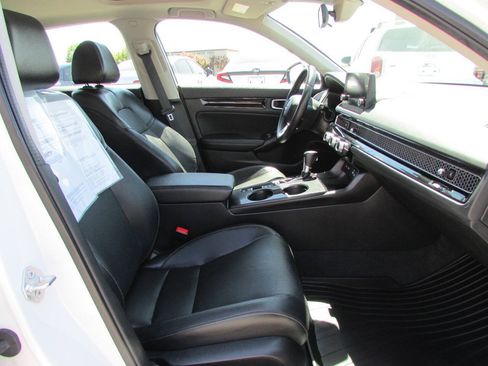 Used 2023 Honda Civic EX-L image 18