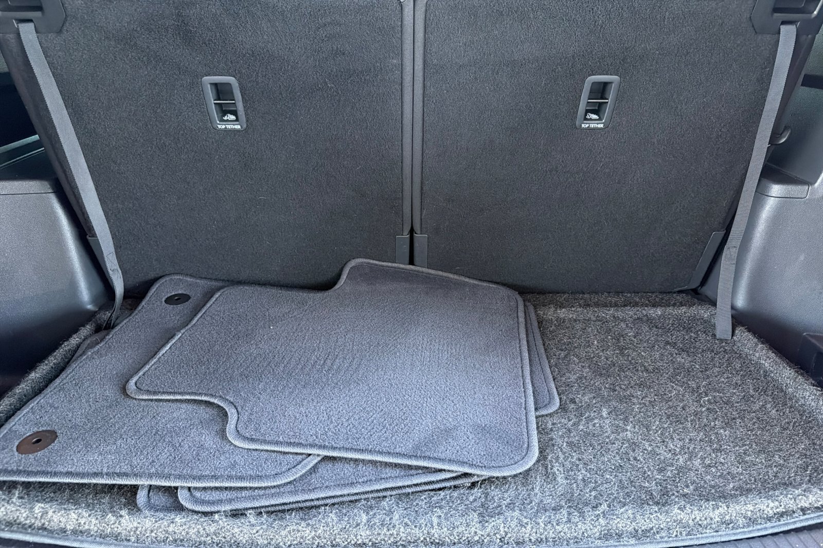 Used 2018 Volkswagen Atlas SE FWD image 19