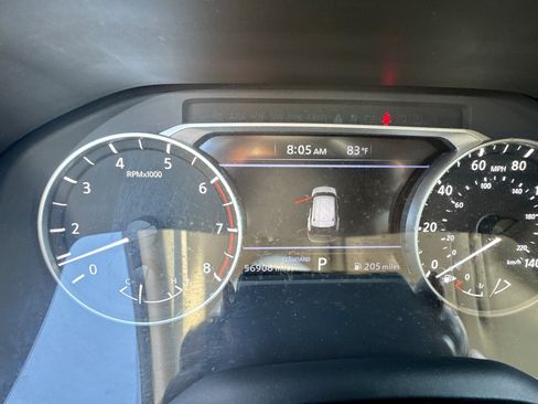 Used 2024 Nissan Rogue S FWD image 25