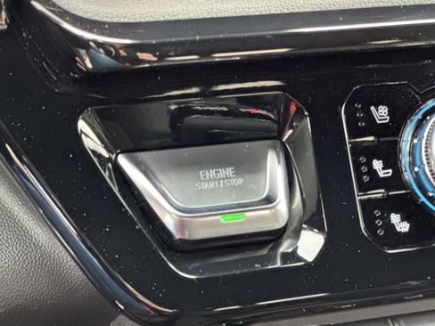 Certified 2024 GMC Sierra 1500 AT4 w/ AT4 Premium Package image 16