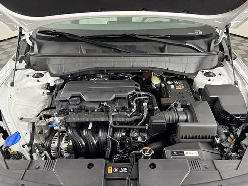 New 2026 Hyundai Kona SE image 40