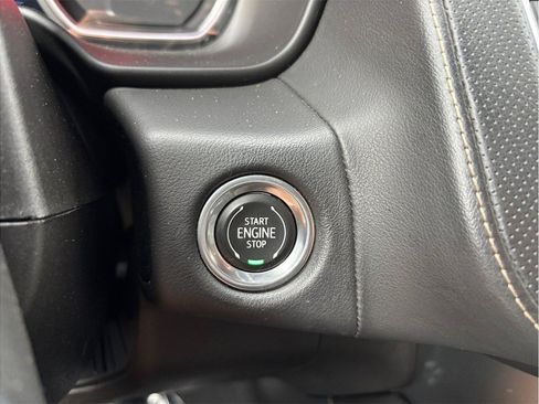 Used 2021 Chevrolet Suburban Premier RWD image 32