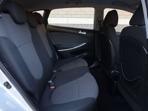 Used 2013 Hyundai Accent GS FWD image 23