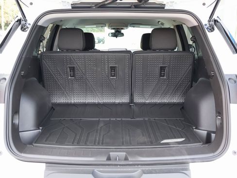 New 2025 Chevrolet Blazer LT w/ LPO, Black Sport Package image 27