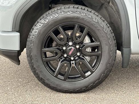 Used 2024 GMC Sierra 1500 Elevation AWD/4WD image 8