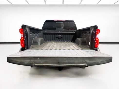 Used 2022 Chevrolet Silverado 1500 LTZ image 21