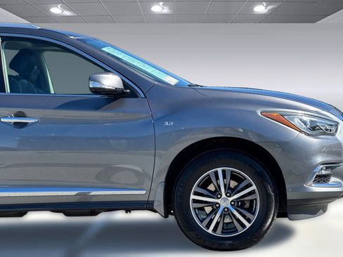 Used 2017 INFINITI QX60 Luxe w/ Premium Plus Package image 22