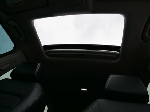 Used 2024 Honda CR-V EX-L image 34