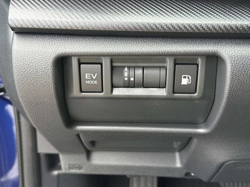 New 2026 Subaru Crosstrek 2.5i Limited image 43