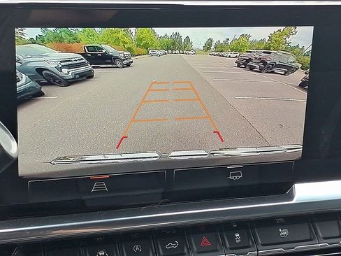 New 2026 GMC Sierra 1500 SLE image 29