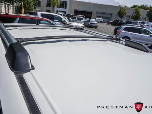 Used 2023 Toyota 4Runner SR5 AWD/4WD image 3