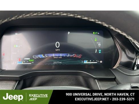 Used 2023 Jeep Grand Cherokee 4WD 4xe w/ Luxury Tech Group II image 17