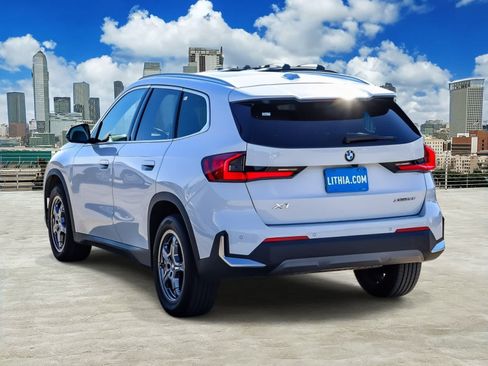 Used 2023 BMW X1 xDrive28i AWD/4WD image 6