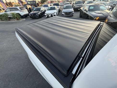 Used 2018 Ford F150 XLT RWD image 13