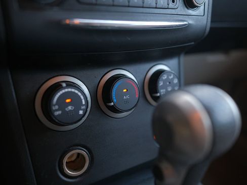 Used 2013 Nissan Rogue S w/ Special Edition Pkg image 21