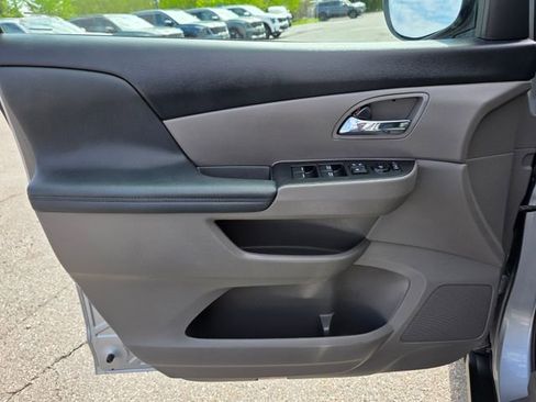 Used 2016 Honda Odyssey EX-L image 29