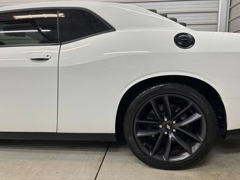 Used 2019 Dodge Challenger R/T Scat Pack RWD image 8