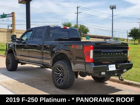 Used 2019 Ford F250 Platinum w/ Platinum Ultimate Package AWD/4WD image 12