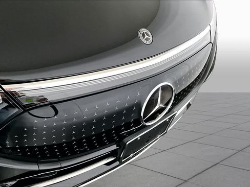 Used 2023 Mercedes-Benz EQS 450+ 4MATIC Sedan image 28