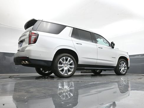 Used 2024 Chevrolet Tahoe High Country w/ Advanced Technology Package image 43