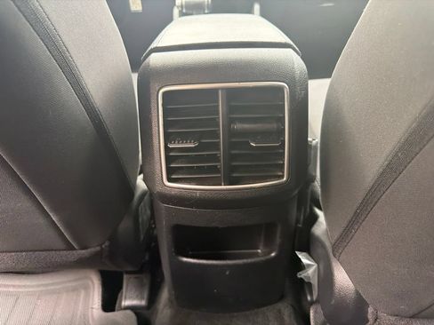 Used 2023 Kia Sportage LX FWD image 43