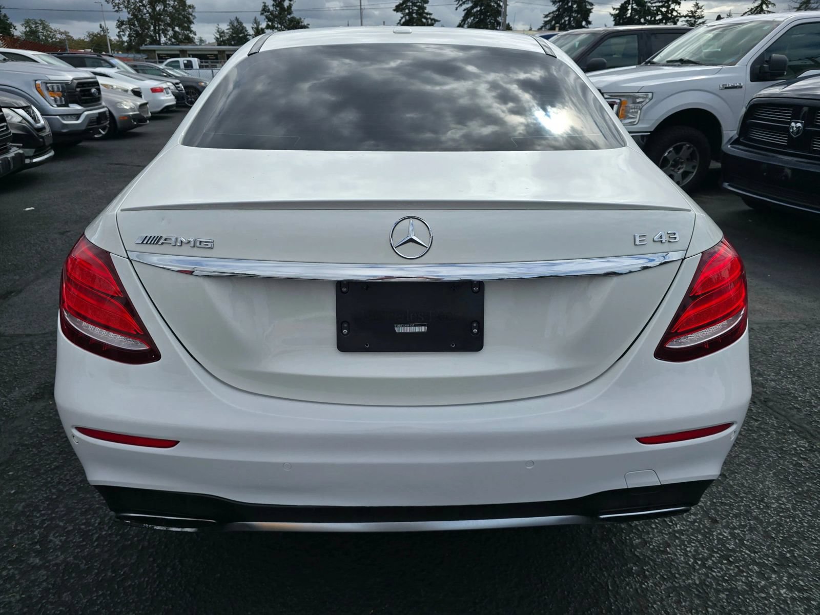 Used 2018 Mercedes-Benz E 43 AMG 4MATIC Sedan image 4