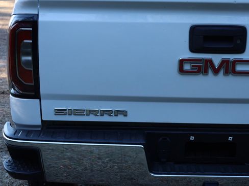 Used 2017 GMC Sierra 1500 SLT w/ SLT Premium Package image 27