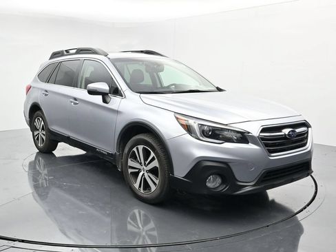 Used 2019 Subaru Outback 3.6R Limited w/ Protection Package #1 AWD/4WD image 2