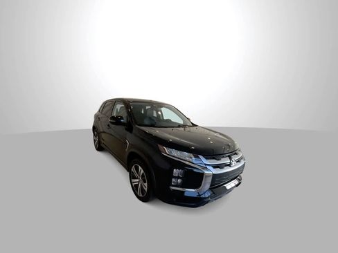 Used 2024 Mitsubishi Outlander Sport SE AWD/4WD image 2