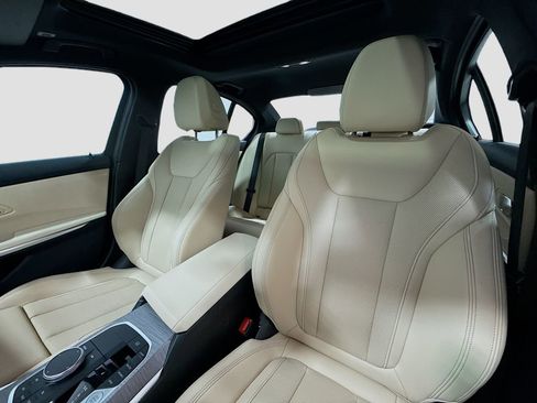 New 2026 BMW 330i Sedan w/ Convenience Package RWD image 5