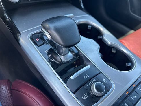 Used 2019 Kia Stinger GT2 AWD/4WD image 26