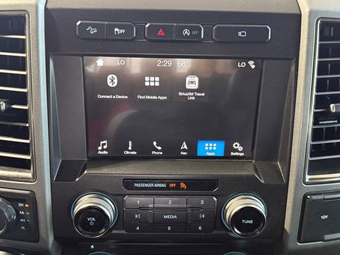 Used 2017 Ford F150 Raptor w/ Equipment Group 802A Luxury image 19