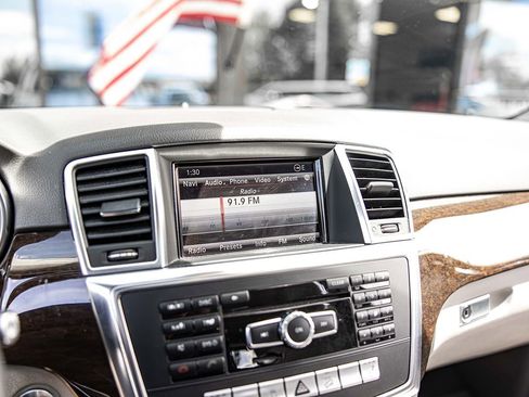 Used 2013 Mercedes-Benz ML 350 4MATIC image 27