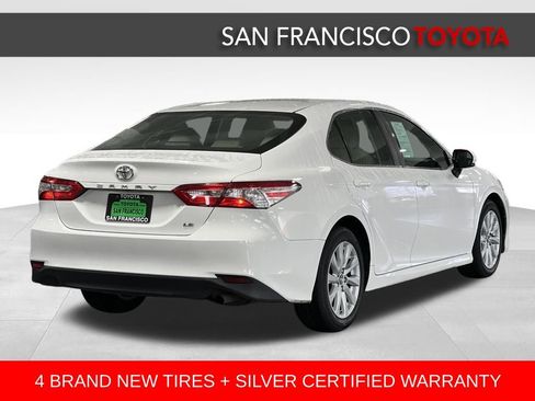 Certified 2018 Toyota Camry LE image 5