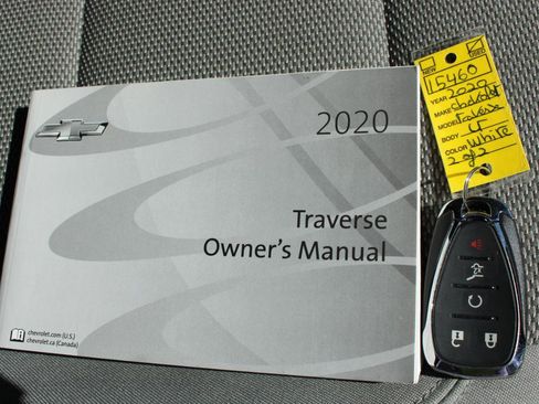 Used 2020 Chevrolet Traverse LT w/ Driver Confidence II Package image 51