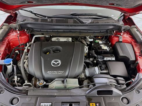 Used 2019 MAZDA CX-5 Touring FWD image 30