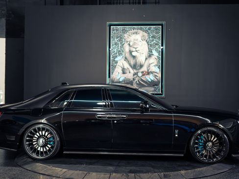 Used 2022 Rolls-Royce Ghost Black Badge AWD/4WD image 39