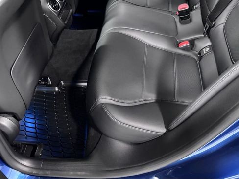 Certified 2023 Mercedes-Benz C 300 4MATIC Sedan image 21