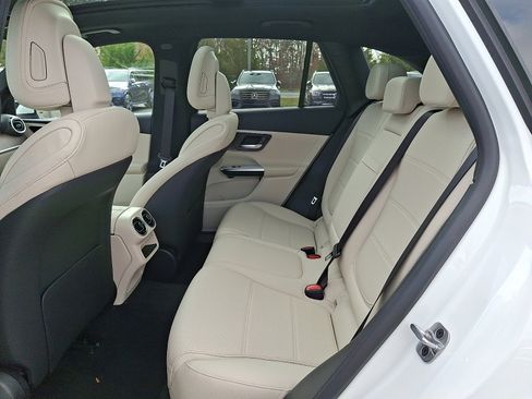 Certified 2026 Mercedes-Benz GLC 300 4MATIC image 6